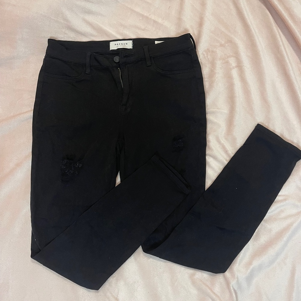 black ripped jeggings